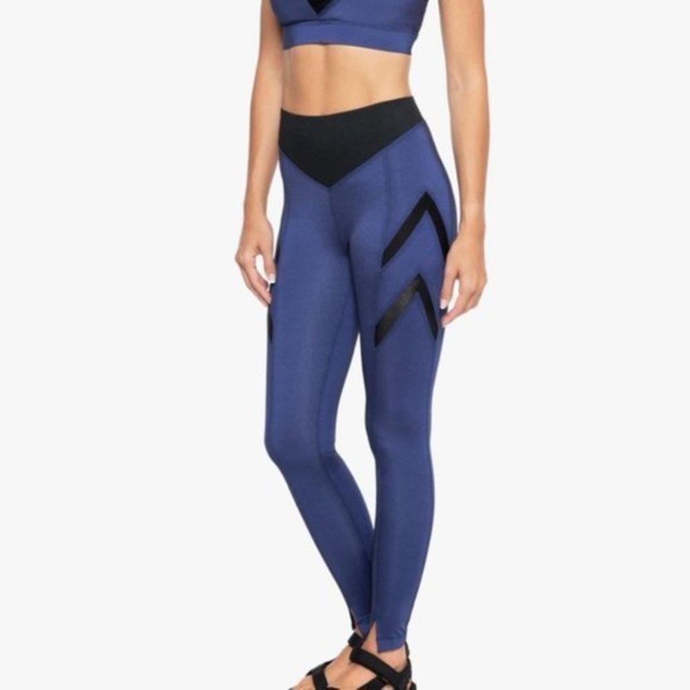 Koral Blue Black V Waistband Palm Shantung High Rise Leggings - Picture 1 of 10